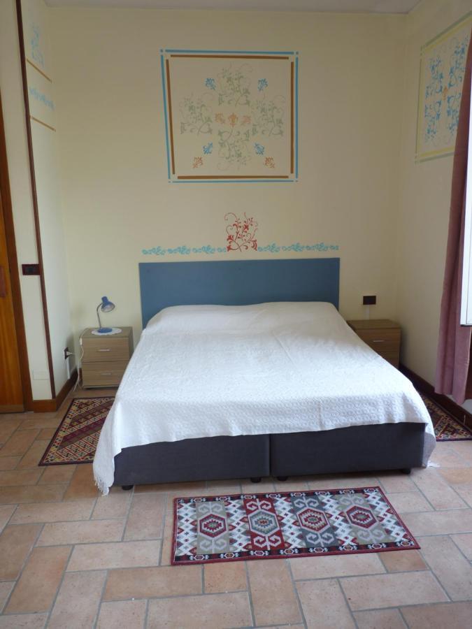 Appartamento Palazzo Del Provveditore Vista Lago Desenzano del Garda Exterior foto